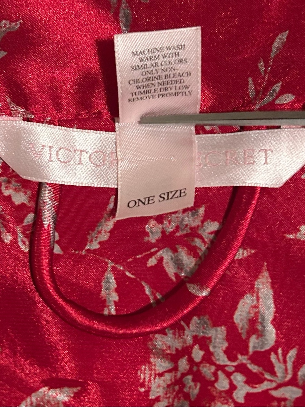 Y2K Victoria's Secret Red Floral Satin Robe with Charcoal Slip - Picture 6 of 13